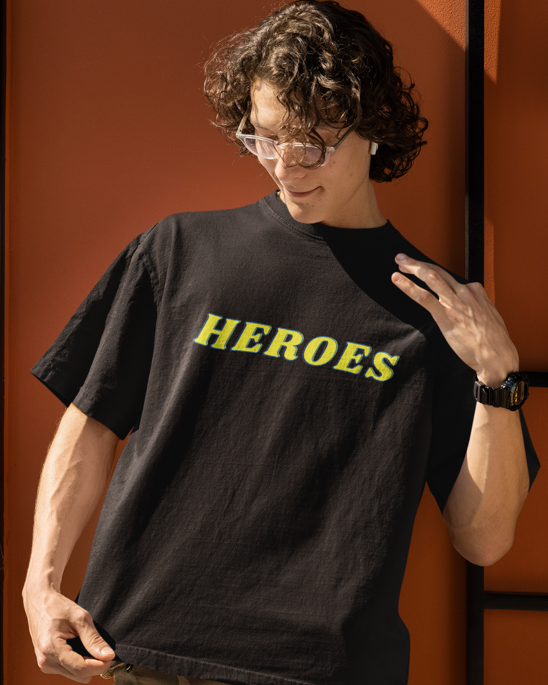 HEROES - Oversized T-shirt