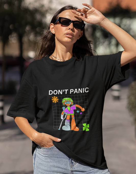 Don't Panic - Oversized T-shirt